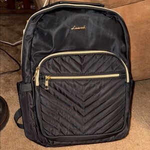 Lovevook The V Laptop Black and Gold Backpack